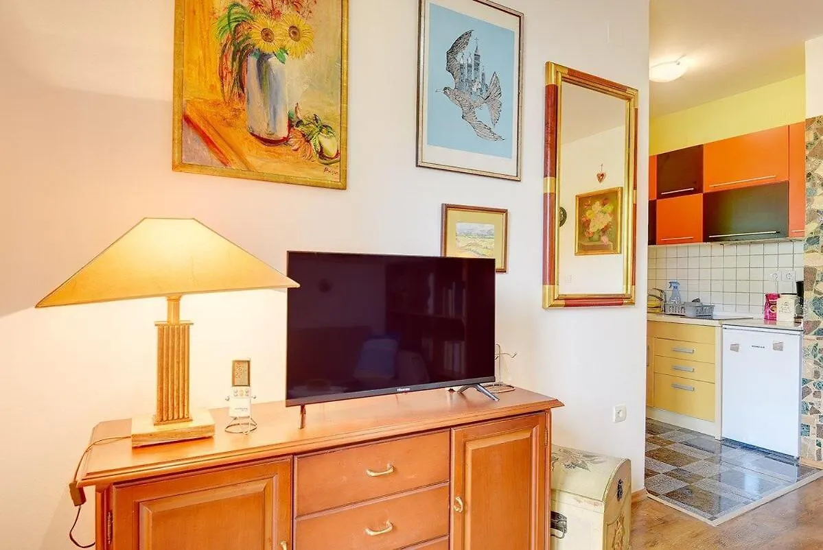 Apartment Mimo Medulin 0*,  Croatia